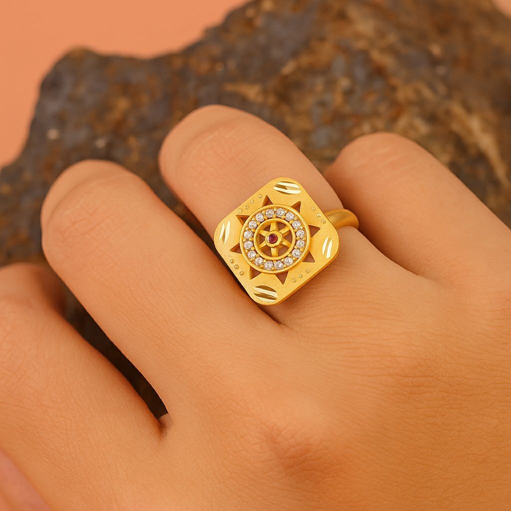 Solar Bloom Gold Ring